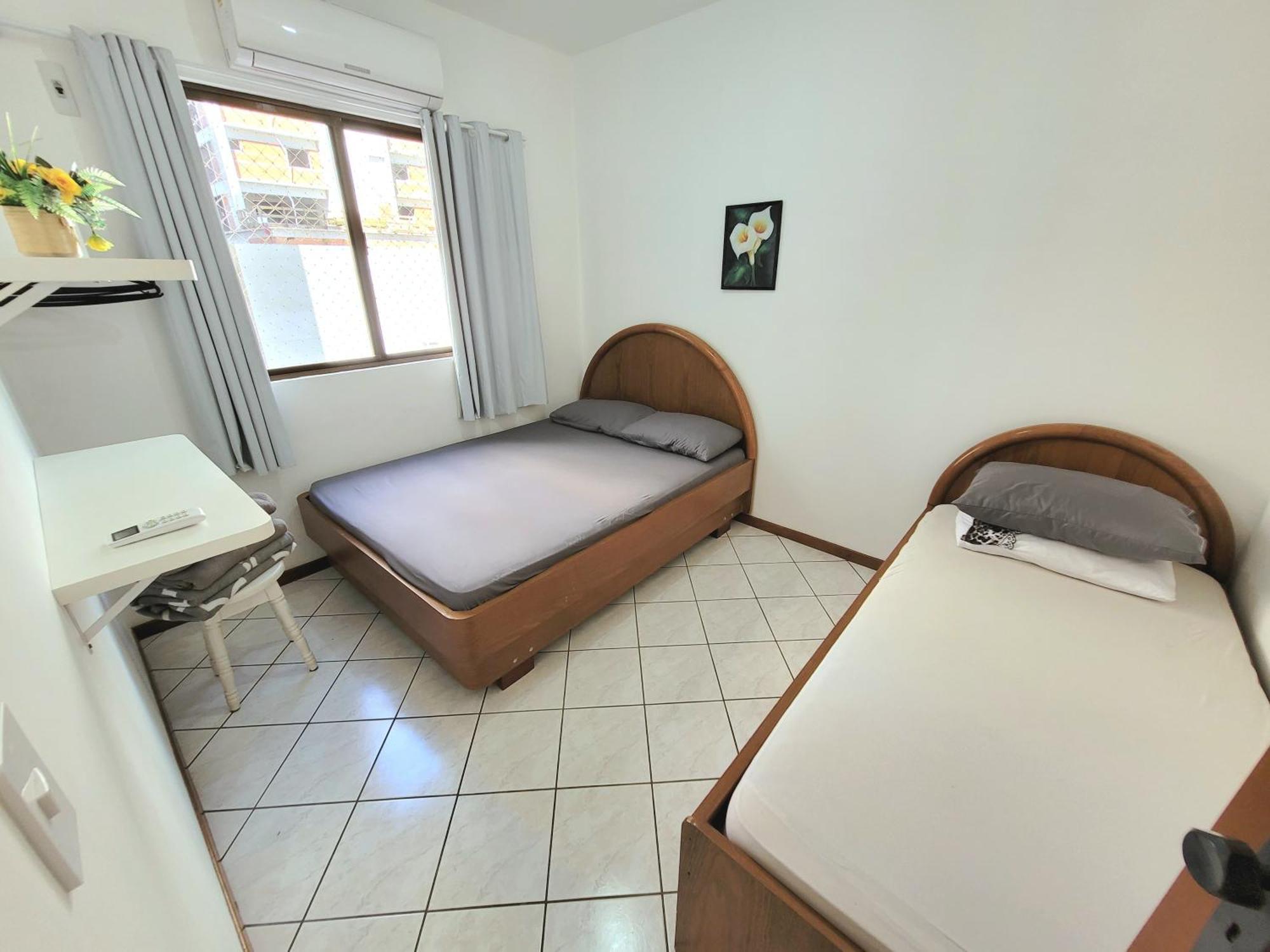 Apartamento 200 Metros Da Praia 03 Quartos Com Ar Condicionado - Meia Praia - อิตาเปมา ภายนอก รูปภาพ