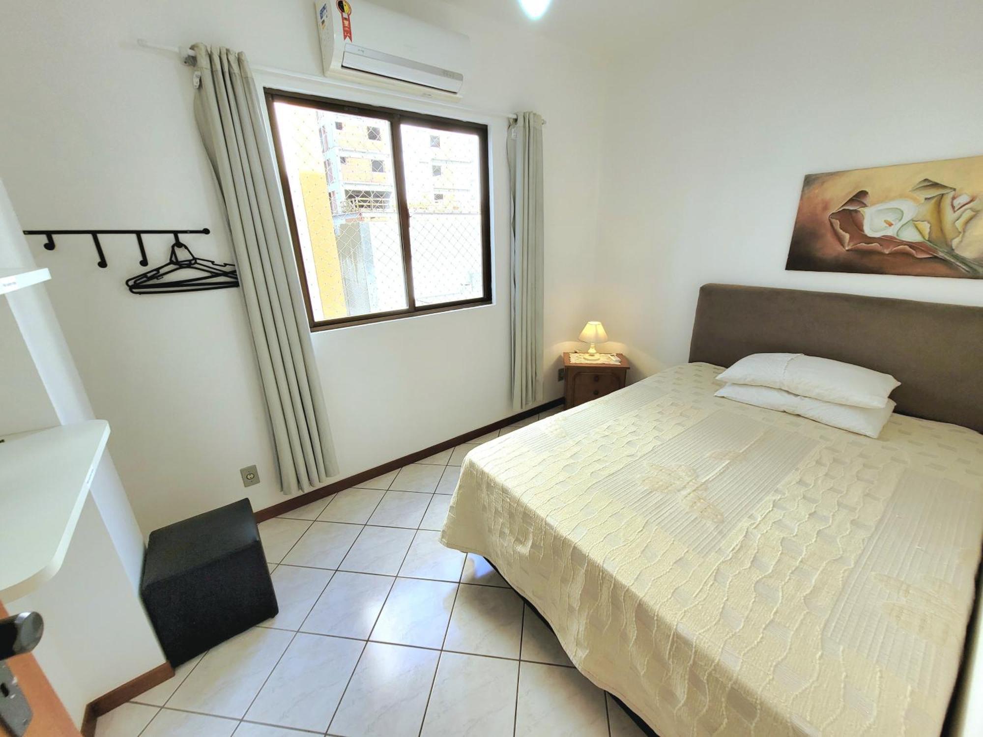 Apartamento 200 Metros Da Praia 03 Quartos Com Ar Condicionado - Meia Praia - อิตาเปมา ภายนอก รูปภาพ